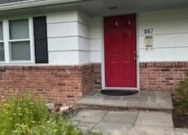 Property at 947 E Glen Ave, Ridgewood, NJ, 07450, 4 beds, 2 baths, [object Object]