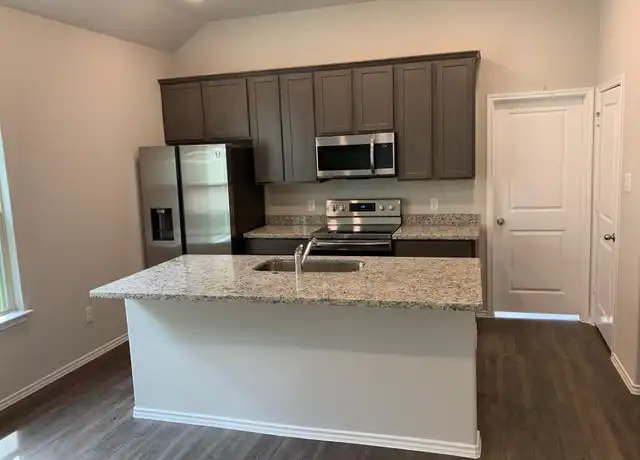 Property at 8700 Sassafras St, Willis, TX, 77318, 2 beds, 1 bath, [object Object]