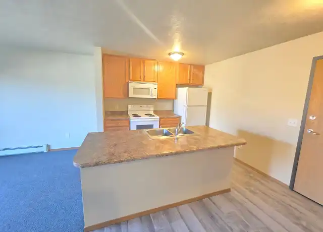 Property at 2801 E Madison St Unit 203, Sioux Falls, SD, 57103, 1 bed, 1 bath, [object Object]