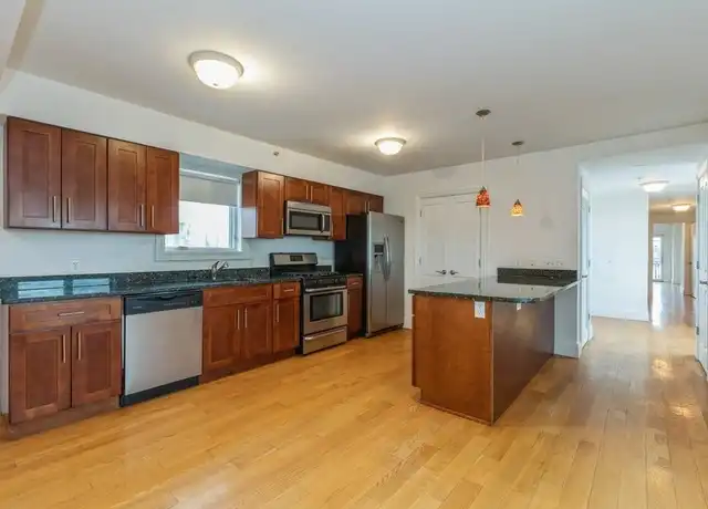 Property at 125 43rd St #405, Union City, NJ, 07087, 2 beds, 2 baths, [object Object]