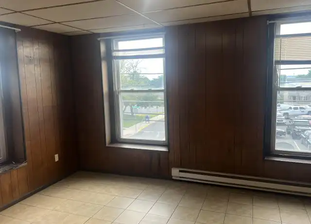 Property at 2847 Kutztown Rd Unit 4, Laureldale, PA, 19605, 1 bed, 1 bath, [object Object]