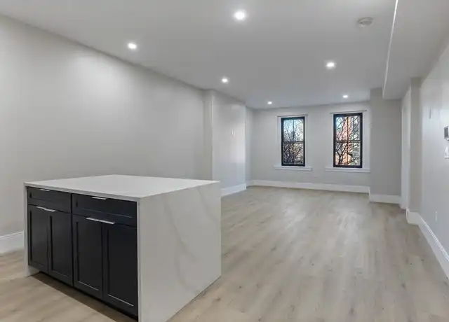 Property at 278 Shawmut Ave Unit 3, Boston, MA, 02118, 3 beds, 1 bath, [object Object]