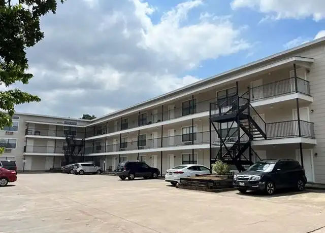 Property at 701 W Sycamore St Unit 101, Denton, TX, 76201, 1 bed, 1 bath, [object Object]