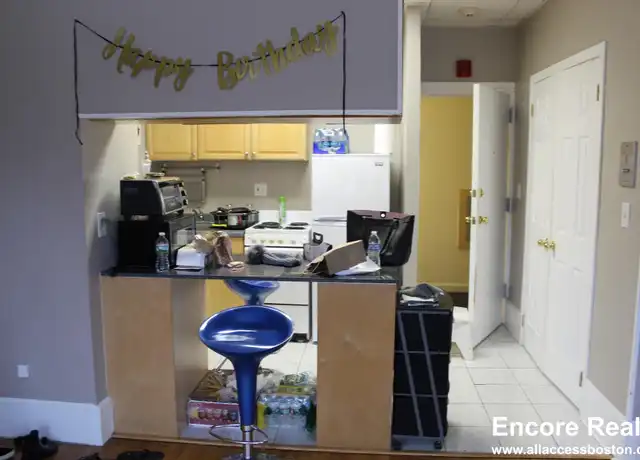 Property at 879 Beacon St Unit 21, Boston, MA, 02215, 1 bed, 1 bath, [object Object]