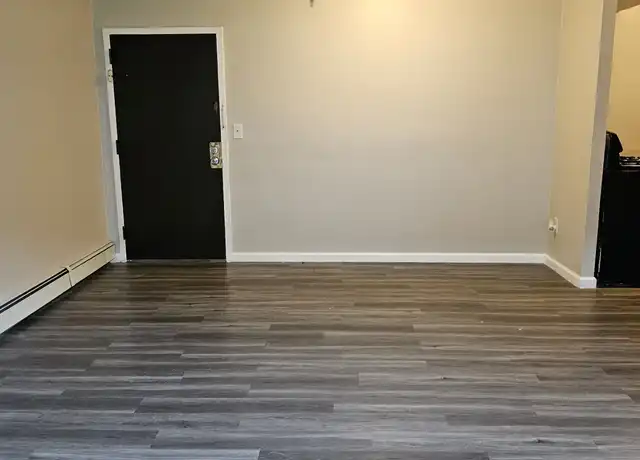 Property at 102 George St, Spotswood, NJ, 08884, 1 bed, 1 bath, [object Object]