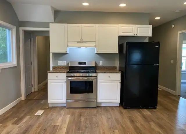 Property at 551 Noah Ave, Akron, OH, 44320, 4 beds, 2 baths, [object Object]