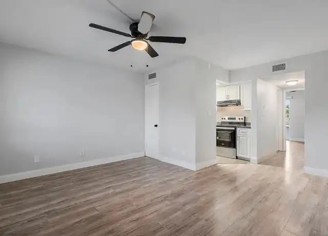 Property at 8850 Blind Pass Rd, St Pete Beach, FL, 33706, 2 beds, 1 bath, [object Object]