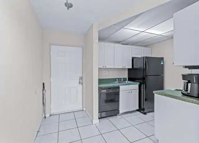 Property at 2000 N Congress Ave #406, West Palm Beach, FL, 33401, 1 bed, 1.5 baths, [object Object]