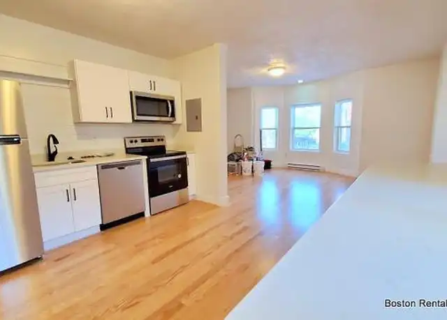 Property at 12 Winter St, Somerville, MA, 02144, 2 beds, 1 bath, [object Object]