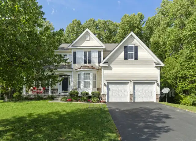 Property at 13 Grist Mill Ct, Pemberton, NJ, 08068, 5 beds, 2.5 baths, [object Object]
