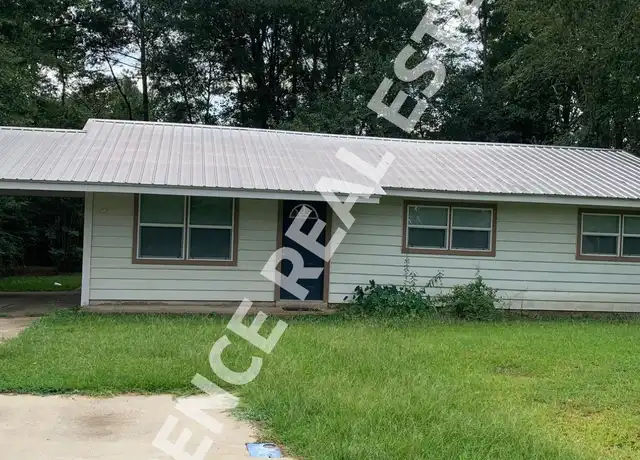 Property at 114 E Hilly Ave, Ruston, LA, 71270, 3 beds, 1 bath, [object Object]