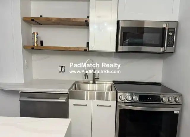 Property at 60 Magazine St, Cambridge, MA, 02139, 2 beds, 1 bath, [object Object]