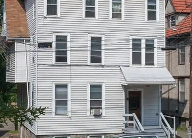 Property at 408 Stewart Ave Unit 4, Ithaca, NY, 14850, 3 beds, 1 bath, [object Object]