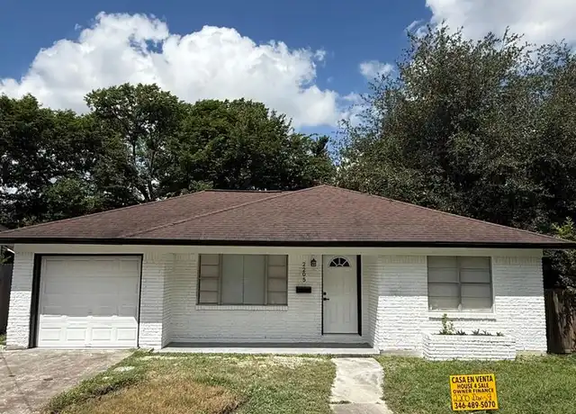 Property at 2205 Davis St, Houston, TX, 77026, 4 beds, 2 baths, [object Object]