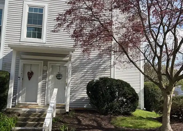 Property at 12044 Cardamom Dr #12044, Woodbridge, VA, 22192, 3 beds, 2 baths, [object Object]