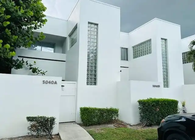 Property at 5040 Elmhurst Rd Unit A, West Palm Beach, FL, 33417, 2 beds, 1.5 baths, [object Object]