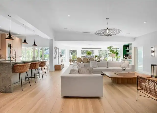 Property at 815 NE 75th St, Miami, FL, 33138, 4 beds, 3.5 baths, [object Object]