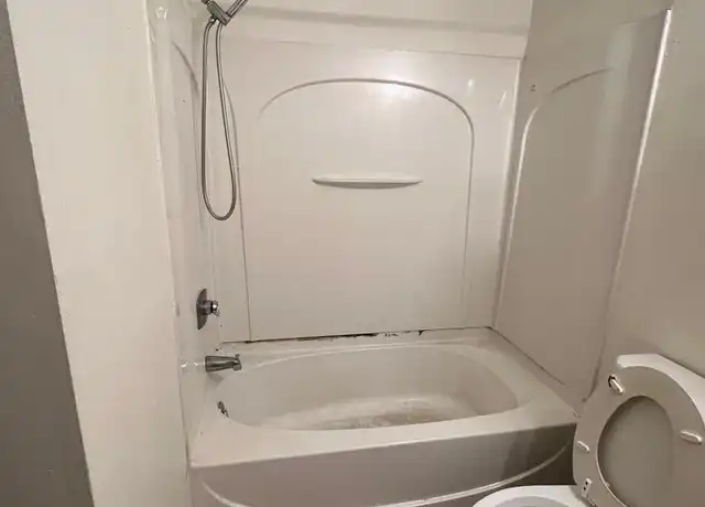 Property at 611 Rawson St Unit A10, Dundee, MI, 48131, 2 beds, 1 bath, [object Object]