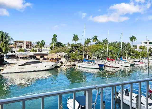 Property at 1777 SE 15th St #302, Fort Lauderdale, FL, 33316, 2 beds, 1.5 baths, [object Object]