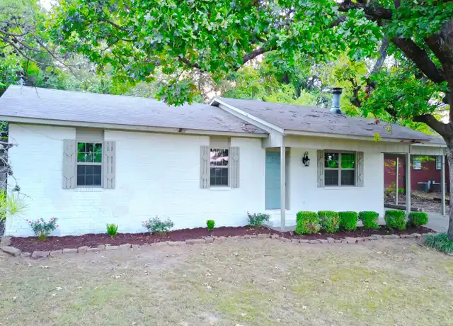 Property at 1606 S 29th St, Fort Smith, AR, 72901, 3 beds, 1.5 baths, [object Object]