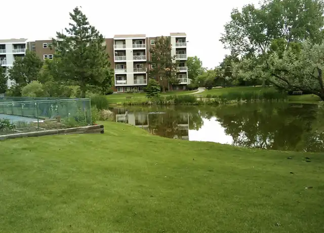 Property at 1250 Golden Cir, Golden, CO, 80401, 1 bed, 1 bath, [object Object]
