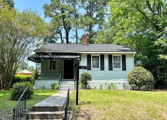 Property at 10 W 51st St, Savannah, GA, 31405, 2 beds, 1 bath, [object Object]