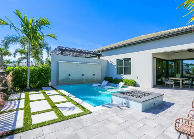 Property at 14727 Kingfisher Loop, Naples, FL, 34120, 2 beds, 2 baths, [object Object]