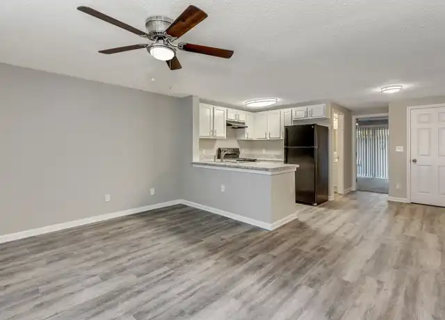 Property at Villas on the Hill 1111 - 1111 Woodruff Ave, Jacksonville, FL, 32205, 1 bed, 1 bath, [object Object]