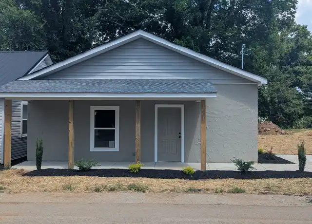 Property at 1003 N Jackson St, Columbia, TN, 38401, 3 beds, 2 baths, [object Object]