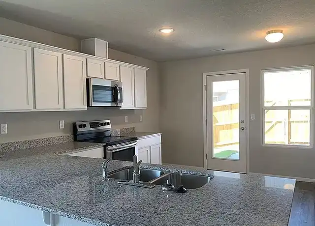 Property at 944 Morningside Dr Unit 944, Fayetteville, AR, 72701, 3 beds, 2 baths, [object Object]