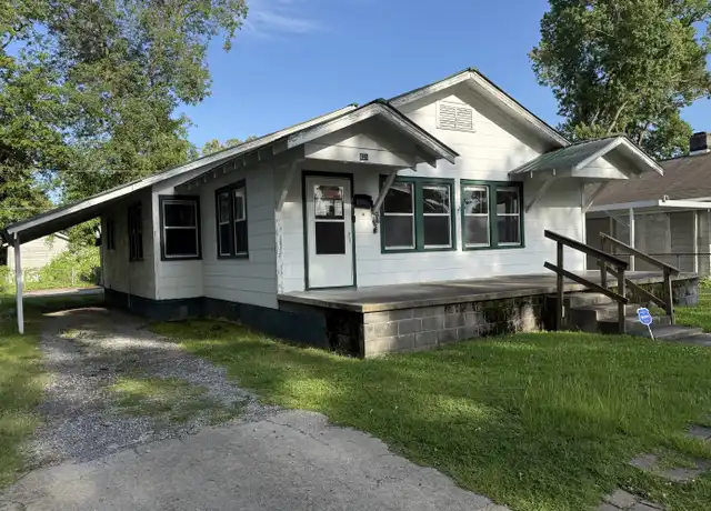Property at 421 N 34th St, Gadsden, AL, 35904, 3 beds, 2 baths, [object Object]