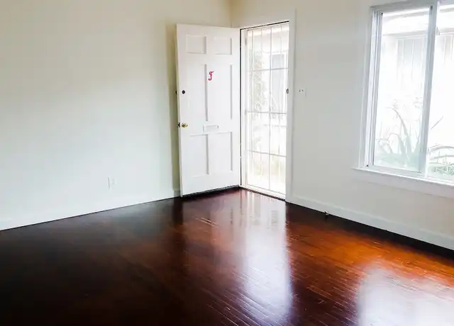Property at 1132 Pico Blvd Unit 1132 F, Santa Monica, CA, 90405, 0 beds, 1 bath, [object Object]