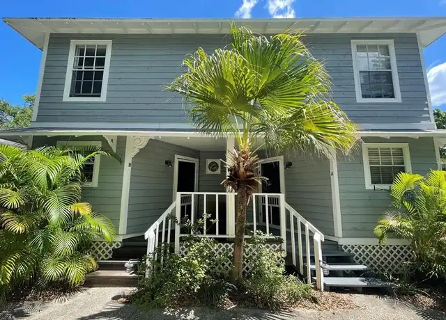 Property at 618 Broadway, Dunedin, FL, 34698, 2 beds, 2 baths, [object Object]
