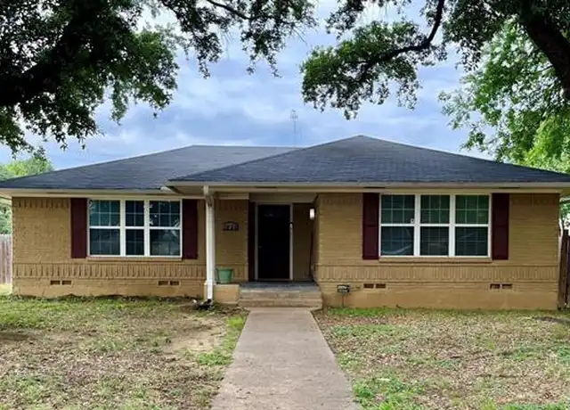 Property at 2835 W Colorado Blvd, Dallas, TX, 75211, 3 beds, 2 baths, [object Object]