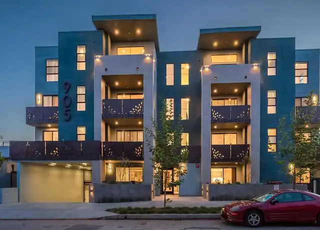 Property at 905 Wilcox Ave Unit 301, Los Angeles, CA, 90038, 3 beds, 2 baths, [object Object]