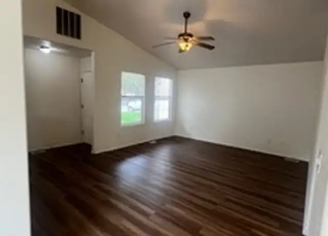 Property at 2516 E Cinnamon Ln, Nampa, ID, 83687, 3 beds, 2 baths, [object Object]