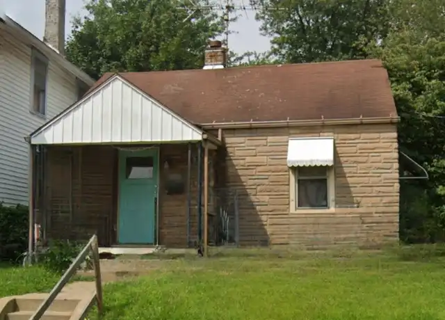 Property at 407 Webster Ave NE, Canton, OH, 44704, 2 beds, 1 bath, [object Object]