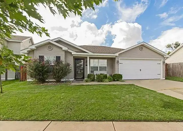 Property at 1151 S Holland Dr, Fayetteville, AR, 72704, 3 beds, 2 baths, [object Object]