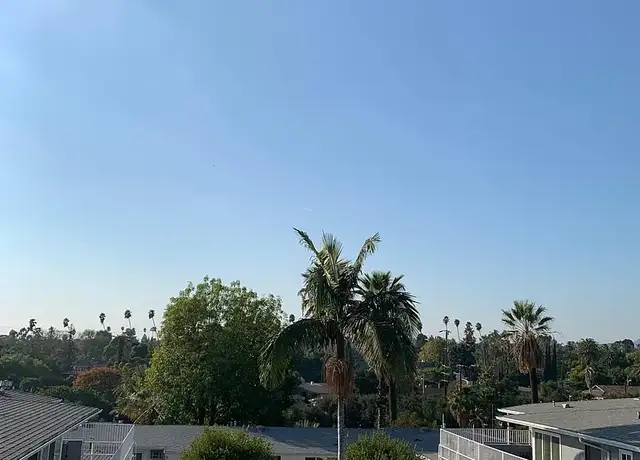 Photo of 1645 Amberwood Dr, South Pasadena, CA 91030