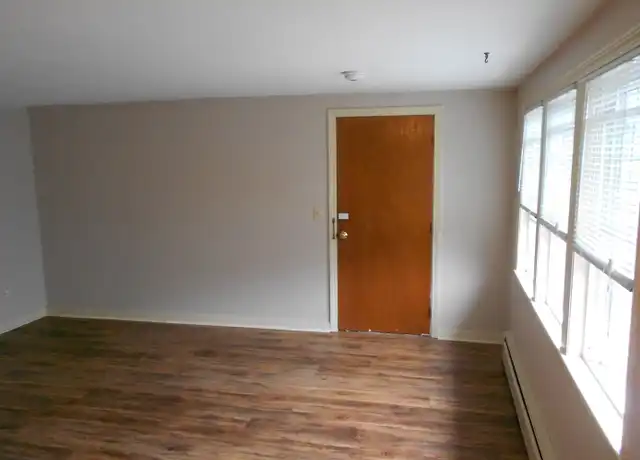 Property at 66 Center St Unit 1-5, Dennis Port, MA, 02639, 1 bed, 1 bath, [object Object]