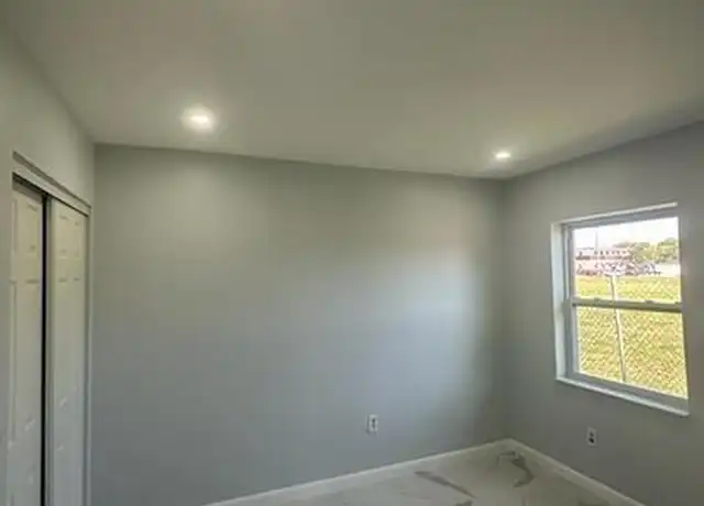 Property at 616 NW 5th Ave, Pompano Beach, FL, 33060, 2 beds, 1 bath, [object Object]