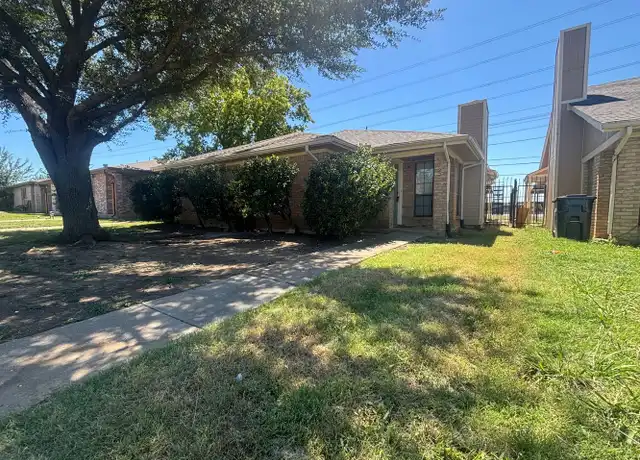Property at 2422 Sherry St Unit 2422, Arlington, TX, 76014, 2 beds, 2 baths, [object Object]