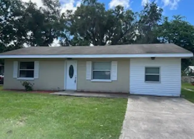Property at 13580 SE Highway 464C, Ocklawaha, FL, 32179, 3 beds, 1 bath, [object Object]