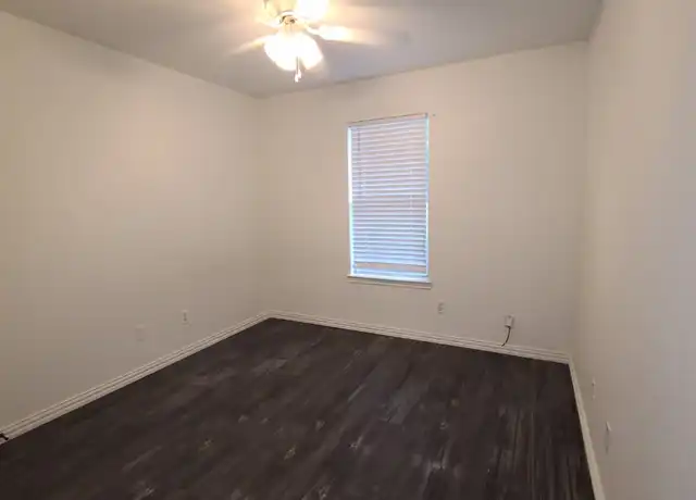 Property at 138 Antelope Ln, Copperas Cove, TX, 76522, 3 beds, 1 bath, [object Object]