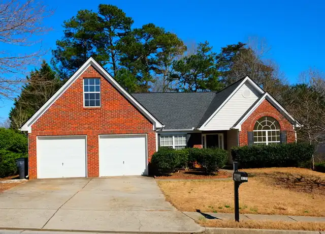 Property at 3770 Crescent Walk Ln, Suwanee, GA, 30024, 4 beds, 2 baths, [object Object]