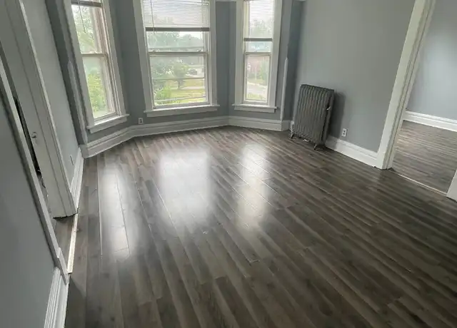 Property at 6450 S Parnell Ave Unit 1, Chicago, IL, 60621, 2 beds, 1 bath, [object Object]
