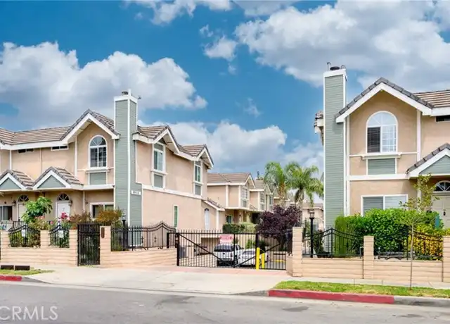 Property at 8958 Burnet Ave Unit C6, North Hills, CA, 91343, 2 beds, 3 baths, [object Object]