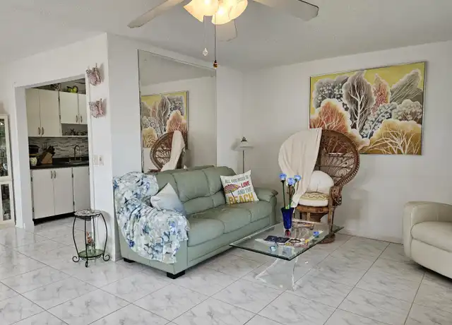 Property at 224 Burgundy E, Delray Beach, FL, 33484, 1 bed, 1.5 baths, [object Object]