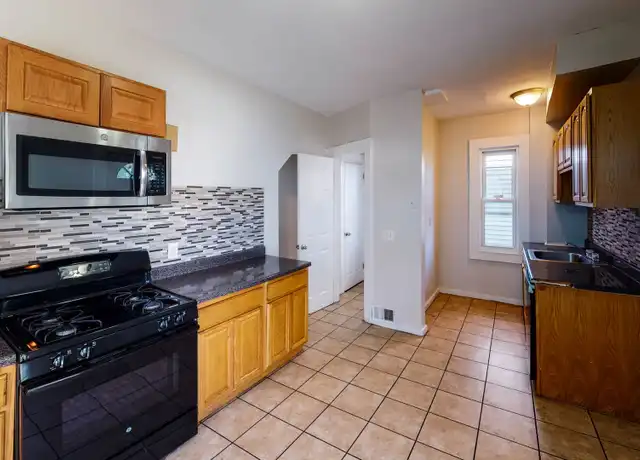 Property at 511 Winthrop Ave, New Haven, CT, 06511, 5 beds, 1.5 baths, [object Object]