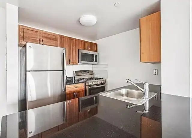 Property at 229 Chrystie St Unit 1120, New York, NY, 10002, 2 beds, 2 baths, [object Object]